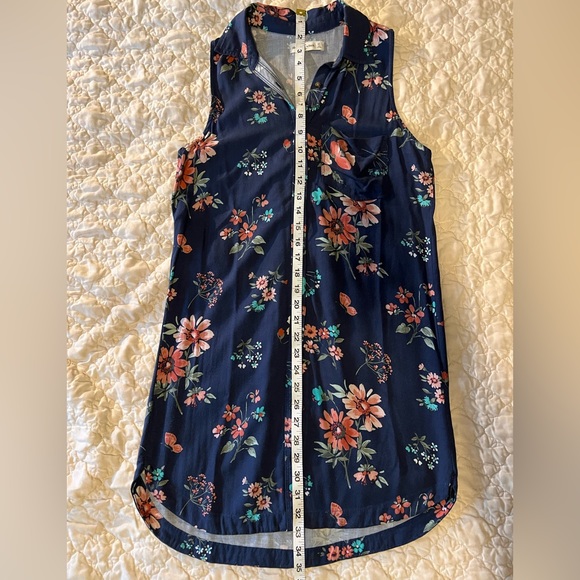 Abercrombie and Fitch Floral Shirt Dress - Picture 5 of 7